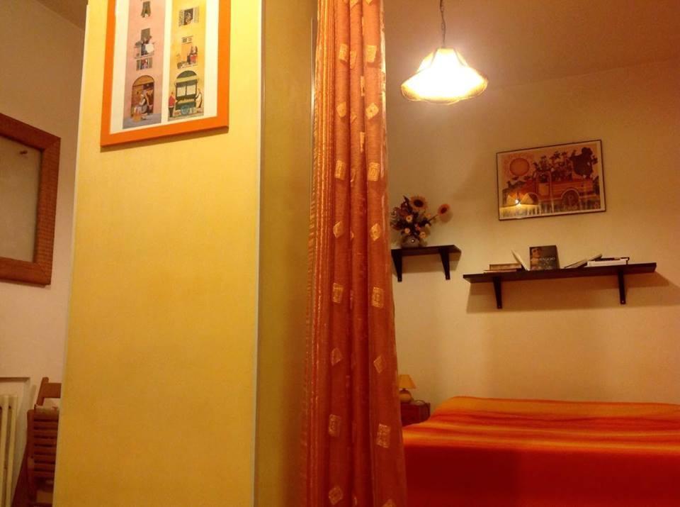 Apartment Nei Colori Apartment At 2 Stops From Colosseum *
